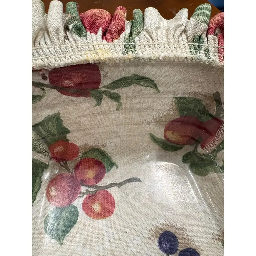 LongBerger Rectangular Woven Basket- 1998 Fruit Liner